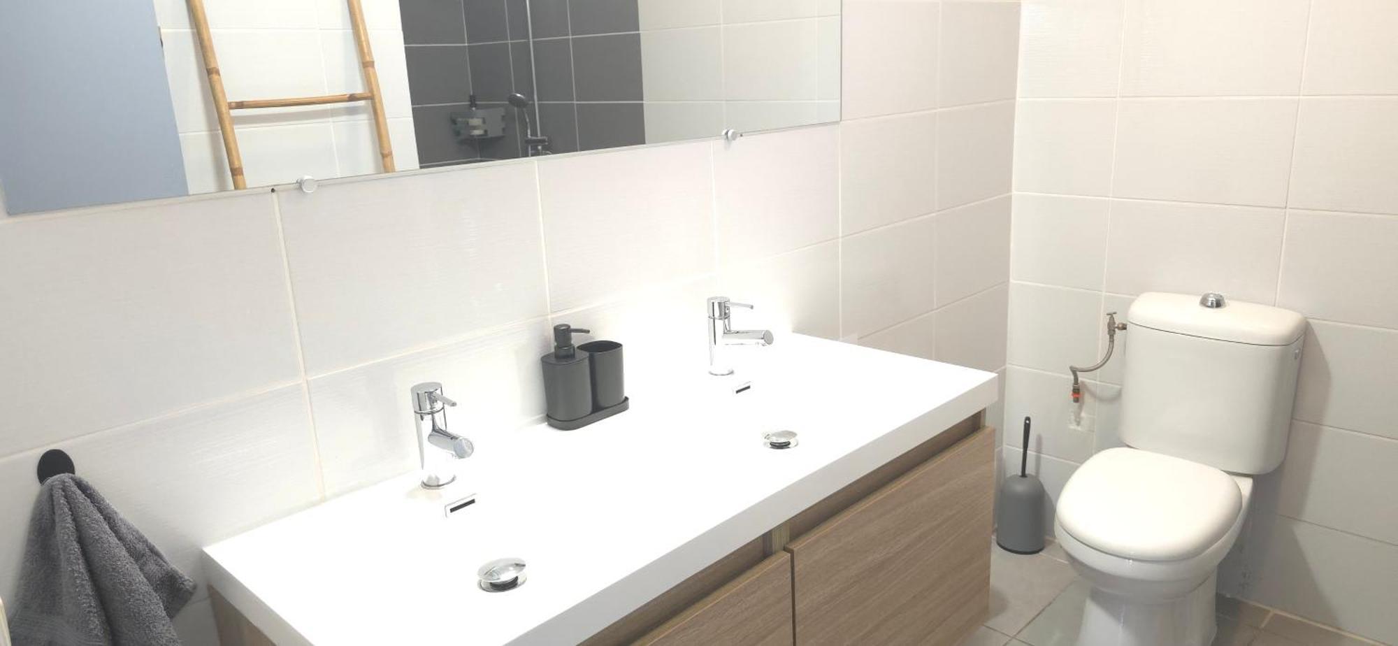 Maison Laurencia - Appartement De L'Etage Sainte-Anne  Zewnętrze zdjęcie